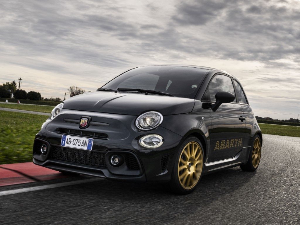 Abarth 695 75 Anniversario (Manual)